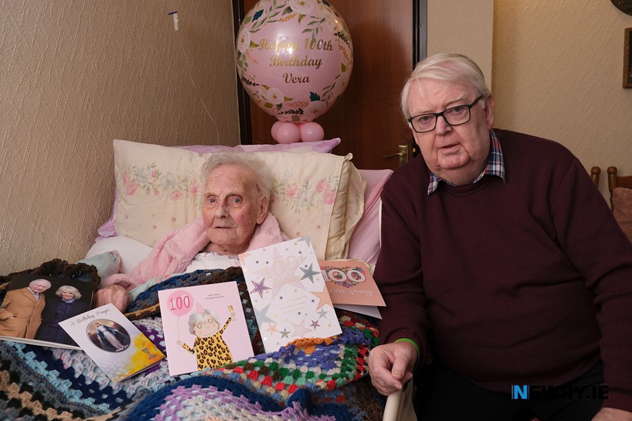 Paddy Duffy calls in on Vera on her 100th Birthday.