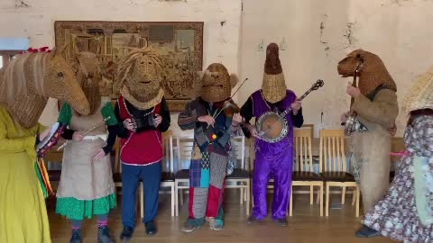 The Armagh Rhymers performing for local schools in the Banqueting Room of Newry and Mourne Museum, October 2023.