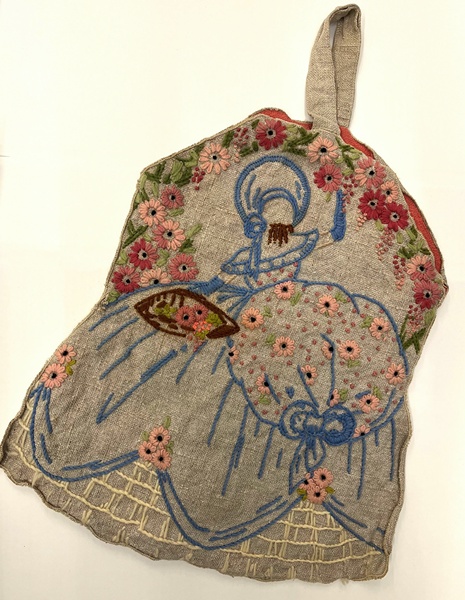 Flour bags could also be used to make more decorative items such as this embroidered shopping bag. Newry & Mourne Museum Collection 