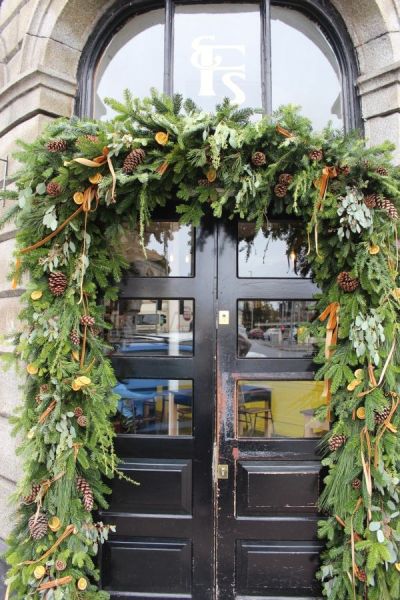 Christmas Wreath Making for Palestine