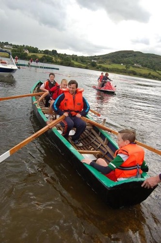 Craobh Rua Underage hurlers & mentors experience the art of Currach racing on Camloch Lake Craobh Rua Underage hurlers & mentors experience the art of Currach racing on Camloch Lake