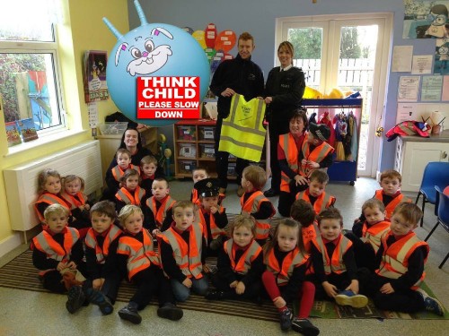 Newry NPT visited Glenn and Barr Playgroup to promote road safety and A1 workwear provided high visibility bibs for the children and staff. Roger also came along to remind motorists to think safe! Newry NPT visited Glenn and Barr Playgroup to promote road safety and A1 workwear provided high visibility bibs for the children and staff. Roger also came along to remind motorists to think safe!