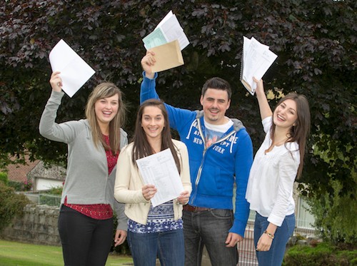 Newry High School students , Hanna Kennedy, Aimee McGowan, Brian Graham and Chloe Henning who celebrated getting their exam results. Photograph : Newraypics.com Newry High School students , Hanna Kennedy, Aimee McGowan, Brian Graham and Chloe Henning who celebrated getting their exam results. Photograph : Newraypics.com