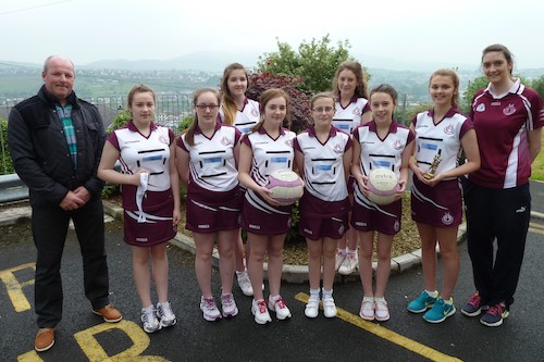 Francis Smith and Miss M Murray (Head of PE) with girls from St Mary’s Netball teams Francis Smith and Miss M Murray (Head of PE) with girls from St Mary’s Netball teams