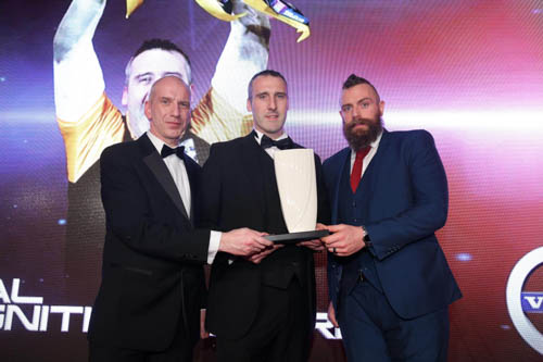 Paul Hearty is presented with his trophy by Belfast Giant’s Matt Nickerson and Robert Cairns, Volvo Parts Manager of category sponsor Volvo Picture by Kelvin Boyes/ Press Eye Paul Hearty is presented with his trophy by Belfast Giant’s Matt Nickerson and Robert Cairns, Volvo Parts Manager of category sponsor Volvo Picture by Kelvin Boyes/ Press Eye