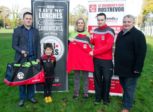 Brian Reid, Deli Lites, Finlay Reid, Michelle McGuinness, Deli Lites, Club Secretary and Senior Player Richie Reynolds with Chairman Malachy McCourt launching the new sponsorship of St Bronagh’s GAA. 