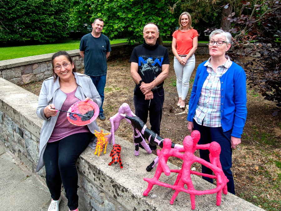 Eddie Rafferty Artist-in-Residence Southern Health and Social Care Trust and Louise Mallon Community Access Worker Sensory Disability Team Southern Health and Social Care Trust pictured alongside participants Stanislaw Trafny, Inga Jaunslaviete and Catherine Gorman. Missing from the photograph is participant Lynette Norton. 