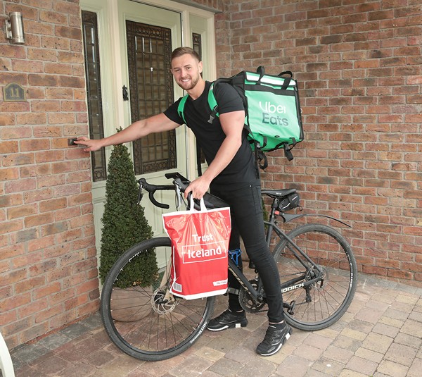 Iceland announces the expansion of their partnership with online delivery platform Uber Eats, with the supermarket now offering delivery via the Uber Eats app from Newry.