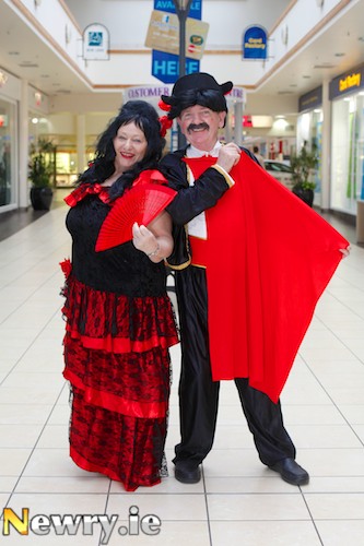 Señora Mo Sands and husband Senor Hugh help Iúr FM get ready for their music marathon and Spanish Walk for the Southern Area Hospice. Photograph: Columba O'Hare
