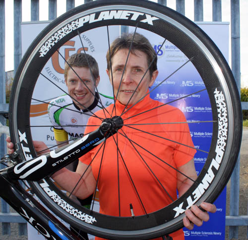 Breidge O'Hare, chair of Mulitple Sclerosis Newry, Hyperbaric Oxygen Therapy with Armagh Down CC Chairman, Benny Smyth