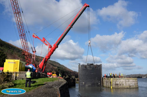 A 500 ton Crane puts the lock gate in place. Photograph: Columba O'Hare 