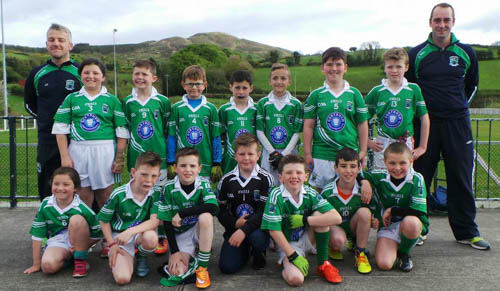 Shane O’Neill’s U10s and their managers pictured in their new jerseys, sponsored by Gortrush Foods