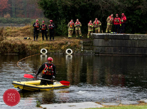 Emergency services at Victoria Lock yesterday where a man lost his life. Photograph: NewRayPics