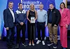 Cumann Sheáin Uí Néill/ Shane O’Neills GAC, Camloch, Armagh Dónal McCaul, Finola Cunningham, Dáithí Muckian ó Chumann Sheáin Uí Néill i gCamloch i gcontae Ard Mhachal ag glacadh le bonn airgid de chuid Fhondúireacht Sheosaimh Mhic Dhonncha ó Lorcán Mac Gabhann, Ceannasaí Ghlór na nGael, Ciarán Mag Uidhir, Oifigeach Gaeilge CLG Uladh agus an láithreoir spóirt Gráinne McElwain. Dónal McCaul, Finola Cunningham and Dáithí Muckian from Shane O’Neills GAC in County Armagh receiving a silver Seosamh Mac Donncha Irish language award from Lorcán Mac Gabhann, Chief Executive of Glór na nGael, Ciarán Mag Uidhir, Ulster GAA Irish language officer and sports broadcaster, Gráinne McElwain.