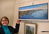 Moira Maginn with her Cliffs of Moher painting