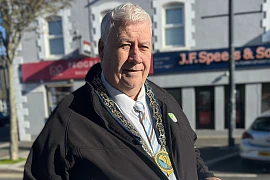 Council Chairperson Glyn Hanna.