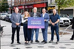Michael Savage, Newry Chamber, Anna Maria Szadowiak, Retail NI, Glyn Hanna, Newry Mourne and Down Council Chair, Glyn Roberts, Retail NI and Gareth Wilson MLA remind people in Newry to vote for their high street heroes.