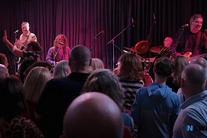The Hothouse Flowers on stage at the Canal Court Hotel for Iúr Cinn Fleadh. Photograph: Columba O'Hare/ Newry.ie 